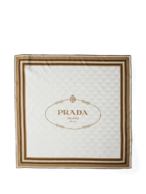 Prada mascada de seda estampada 55