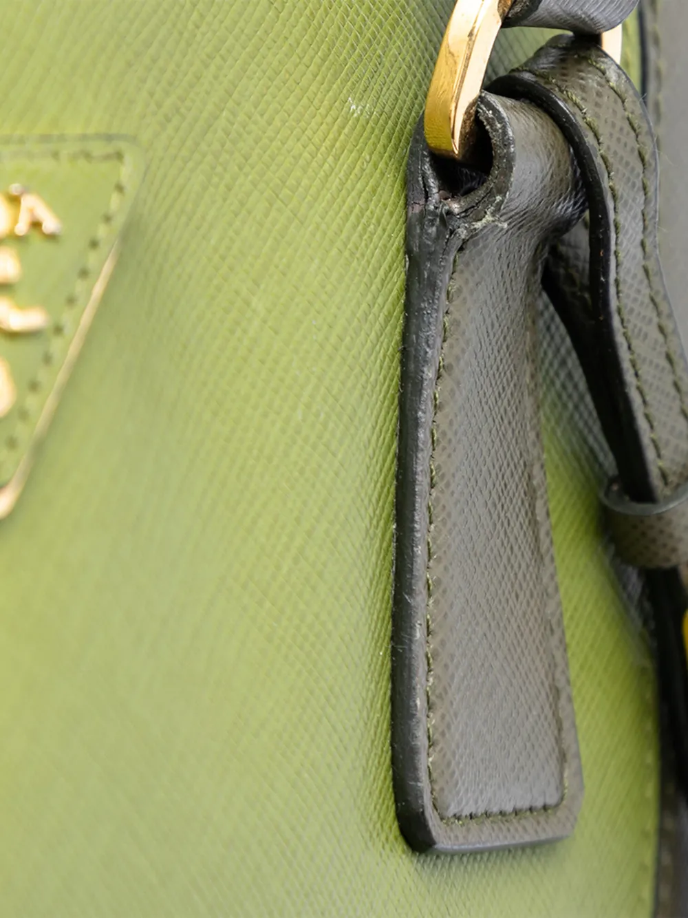 Prada Pre-Owned 2013-2026 ミディアム バイカラー サフィアーノ