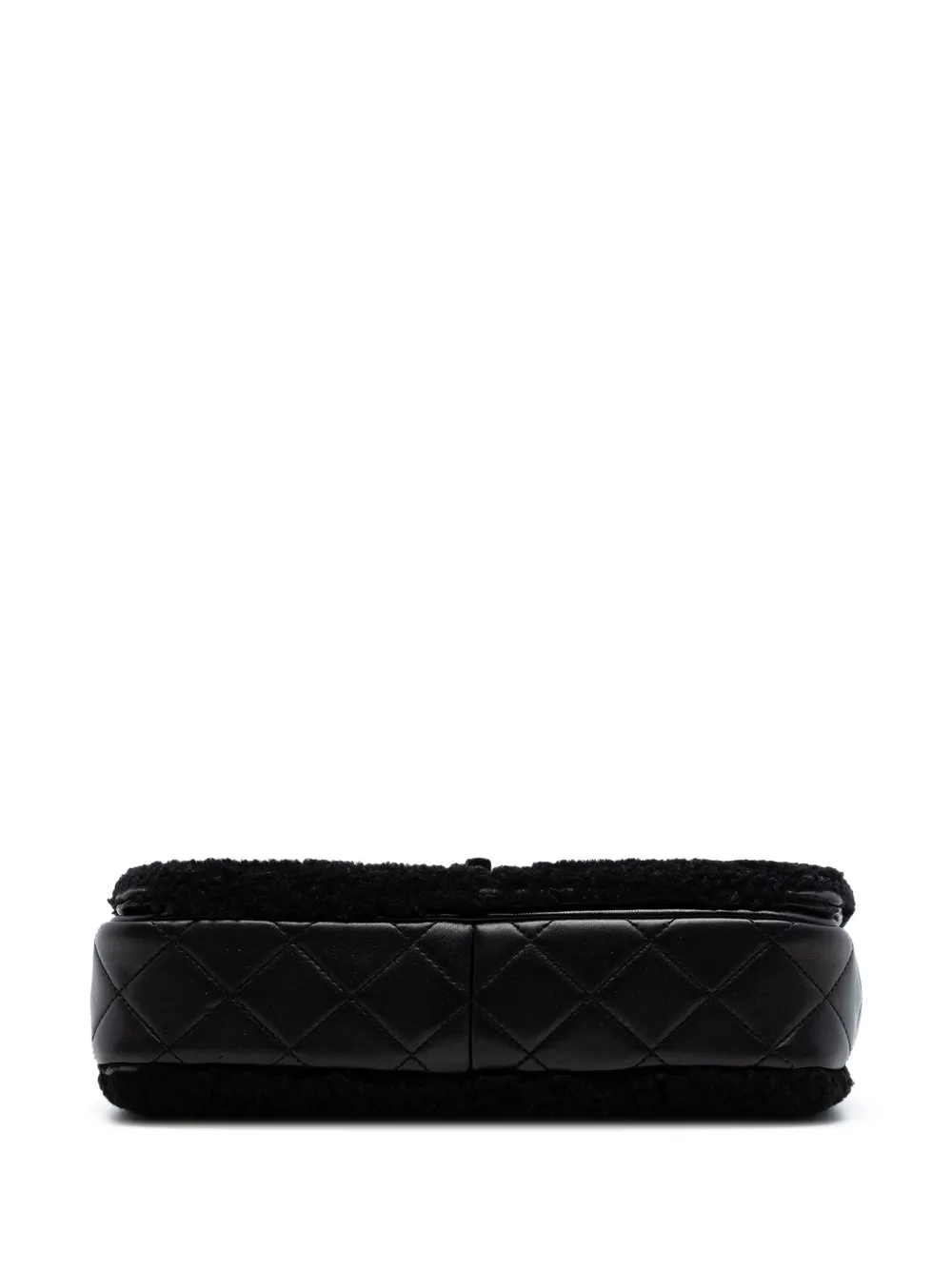 Chanel Pre-owned 2014-2015 Shearling and Lambskin Patchwork No 5 Pop Art Flap Shoulder Bag in Black, view 4