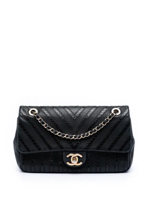CHANEL Pre-Owned 2018-2019 Chevron Python Embossed Calfskin and Suede Single Flap shoulder bag