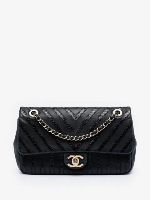 CHANEL Pre-Owned 2018-2019 Chevron Python Embossed Calfskin and Suede Single Flap shoulder bag