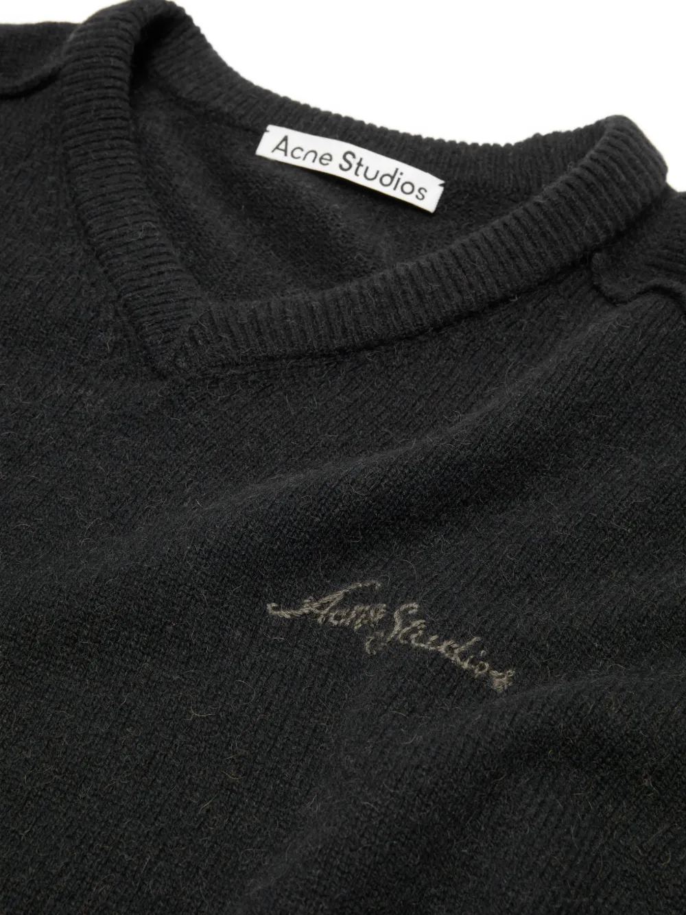 Acne Studios Trui met V-hals en kameelhaar Zwart