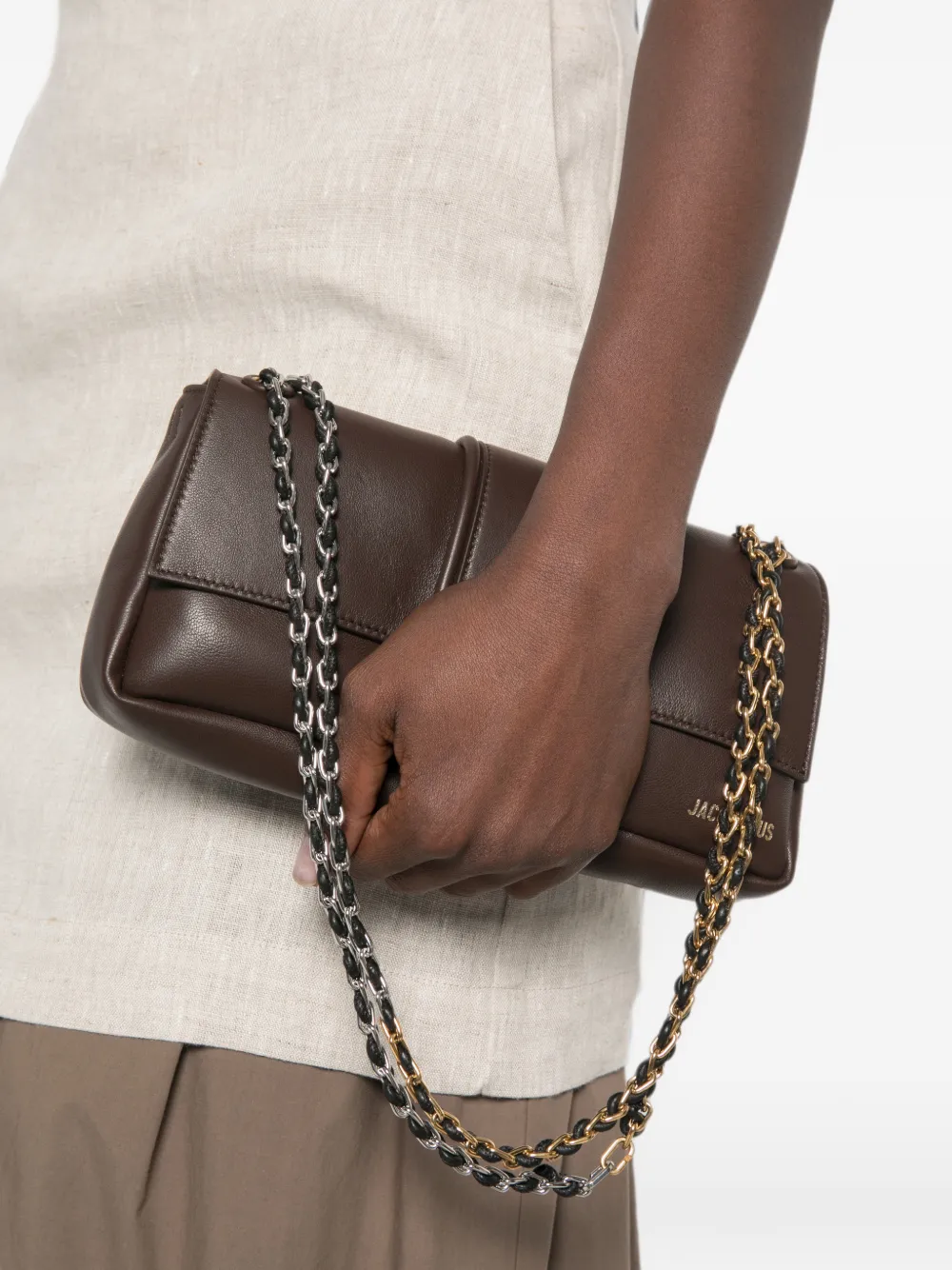 Jacquemus The Bambino Chaîne schoudertas Bruin