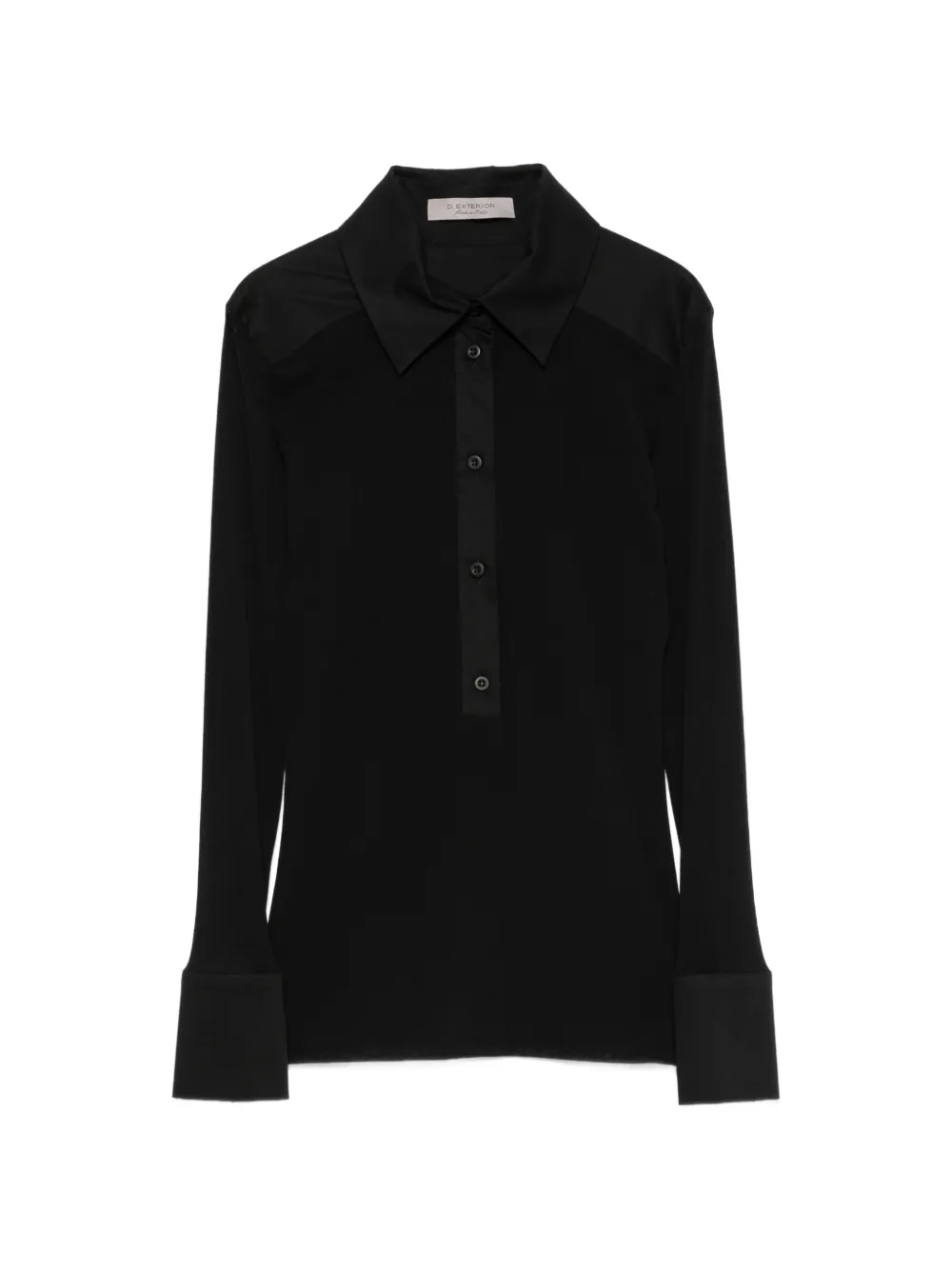 D.Exterior contrast-panel button-up blouse