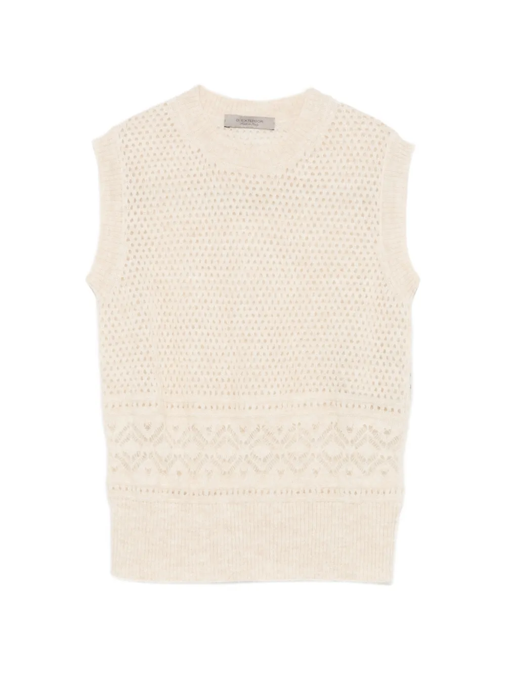 D.Exterior open-knit sleeveless sweater