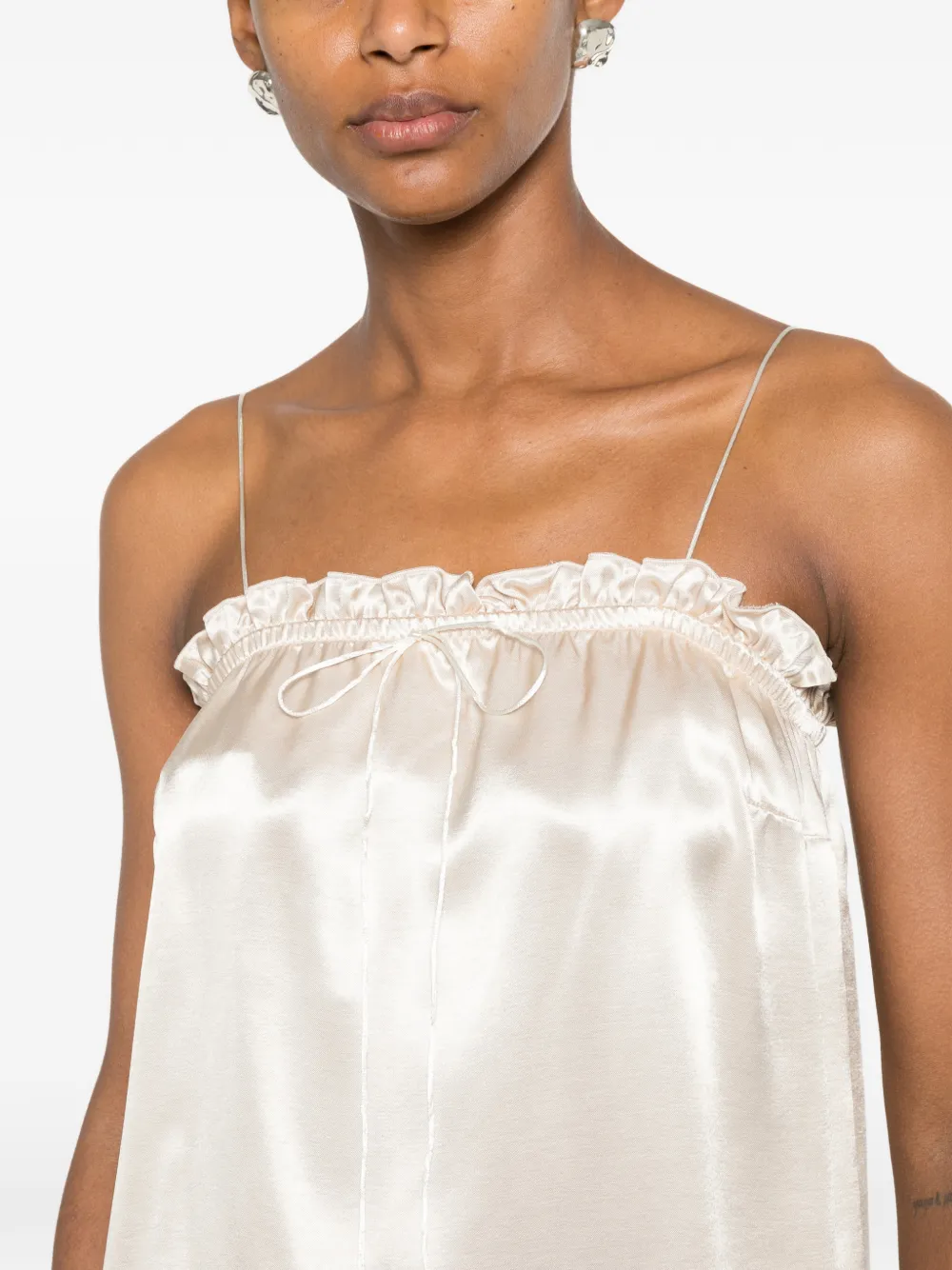 THE NINA STUDIO Top met spaghettibandjes en ruches Beige