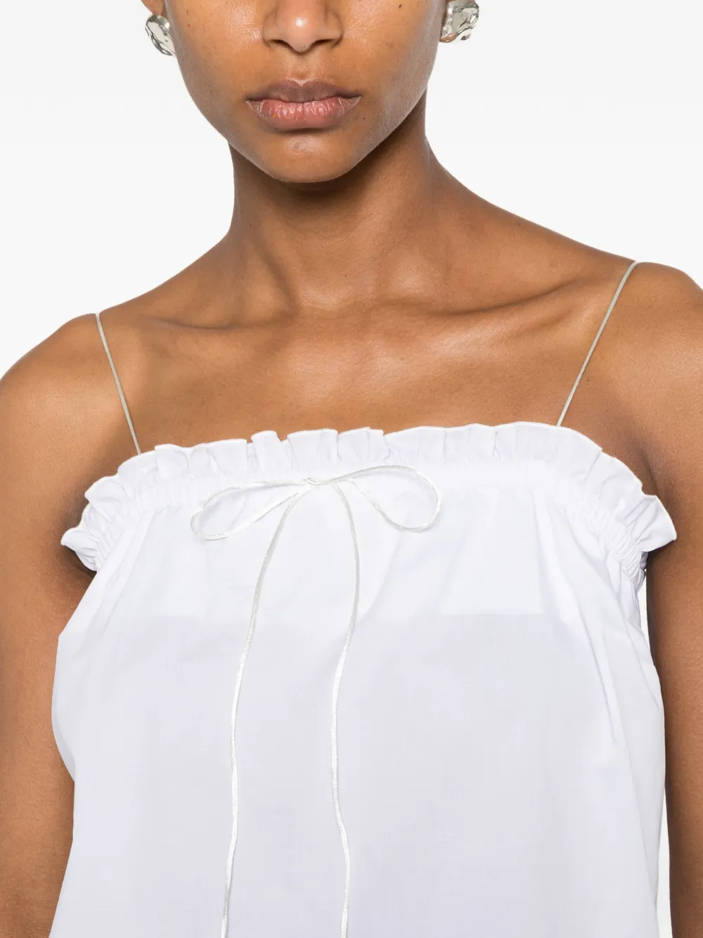 THE NINA STUDIO Top met ruches en kanten detail Wit