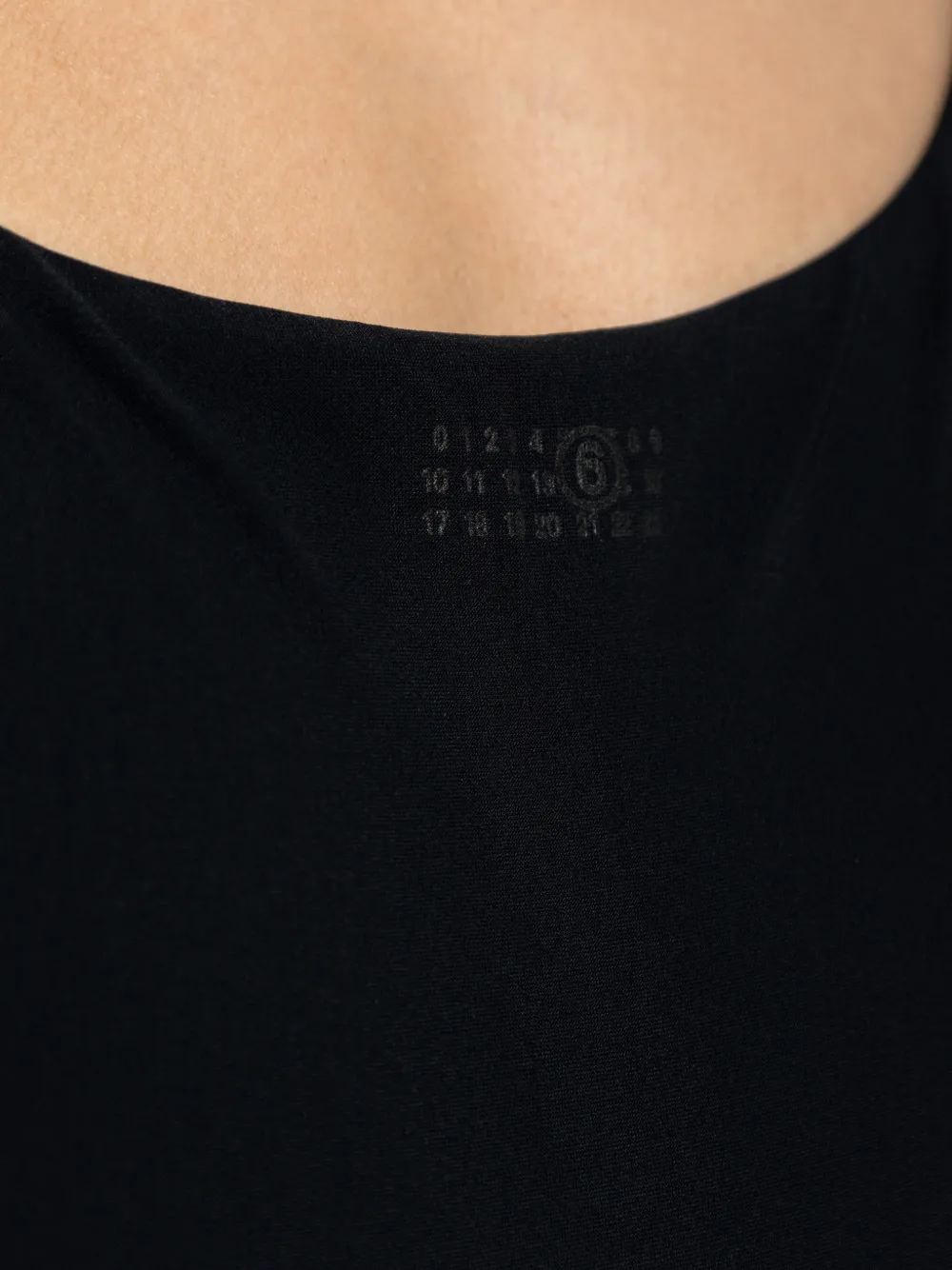 MM6 Maison Margiela Badpak met logoprint en diepe rug Zwart