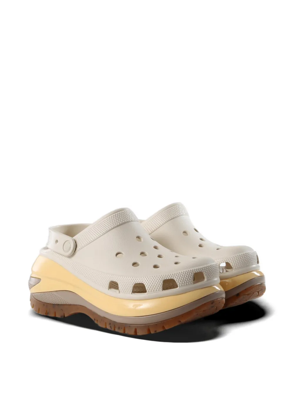 Crocs Mega Crush geperforeerde muiltjes Beige