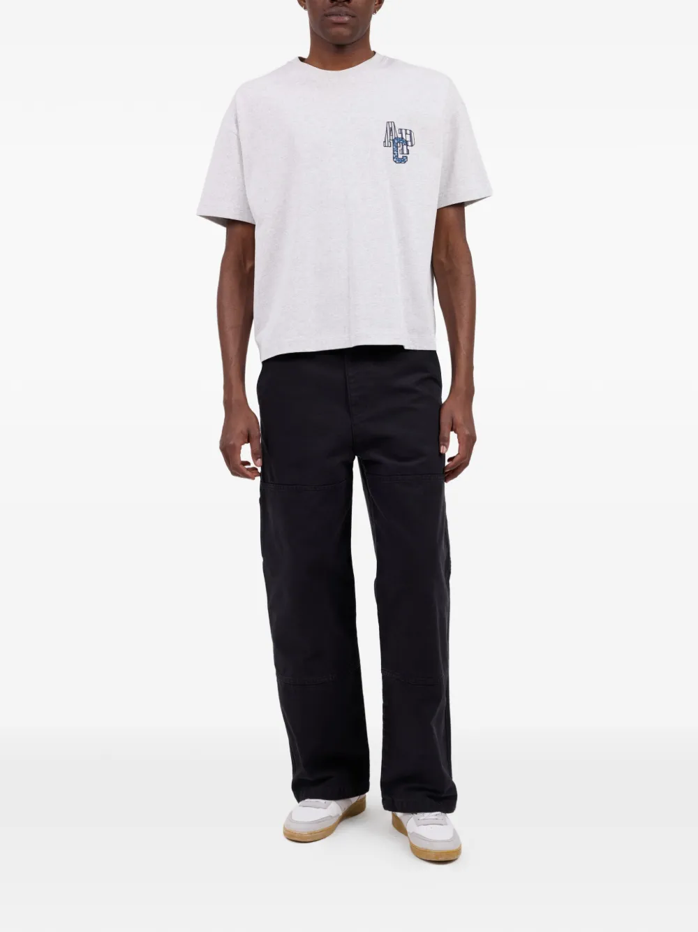A.P.C. T-shirt met geborduurd logo Grijs