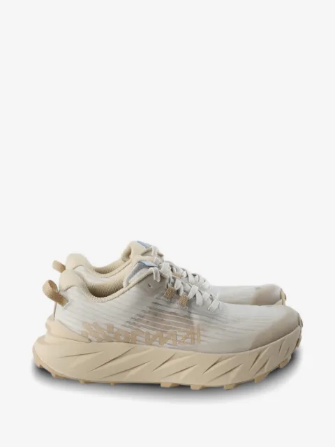 NNORMAL Cadí logo-print panelled sneakers