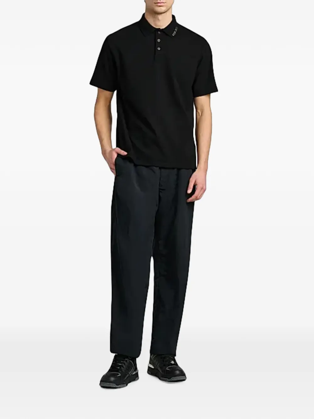 Versace Poloshirt met geborduurd logo Zwart