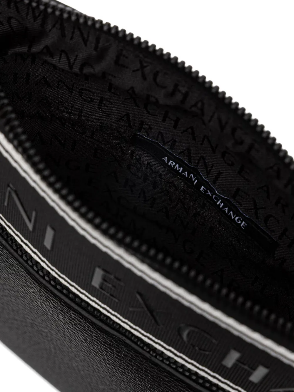 Armani Exchange Messengertas met logoband en bewerkt effect Zwart