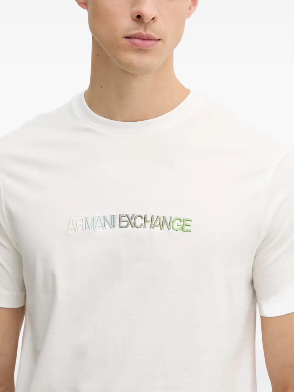 Armani Exchange T-shirt met geborduurd logo Wit