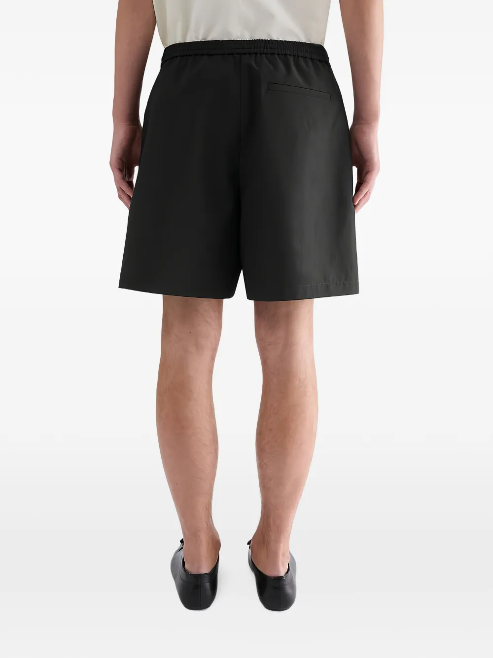 Jil Sander Waterafstotende shorts met verlaagd kruis Zwart
