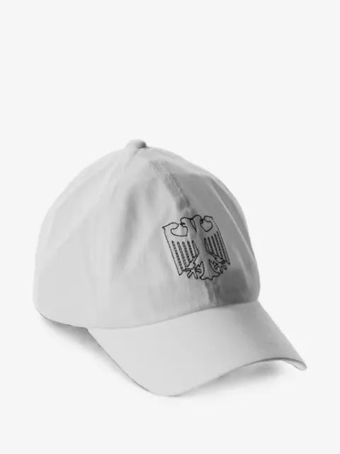 Kanye West gorra Vultures Korea