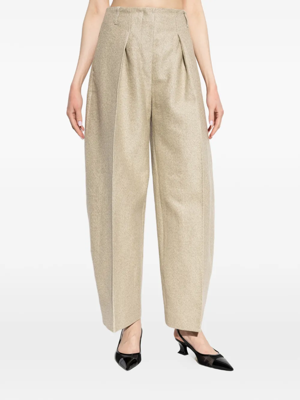 Jacquemus The Ovalo gewelfde broek Beige