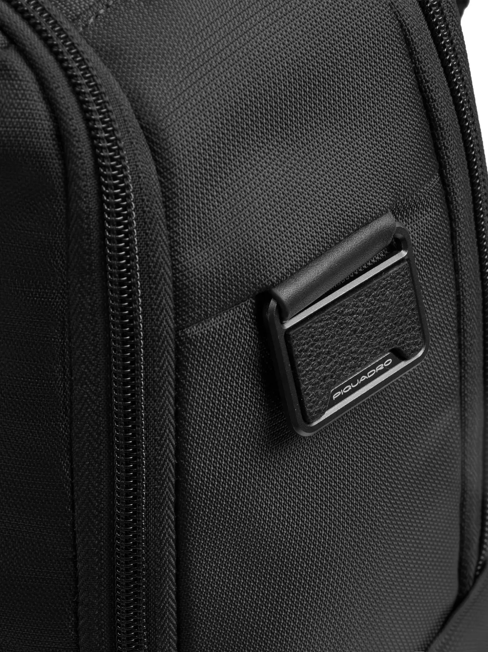 PIQUADRO Uitbreidbare laptop rugzak Zwart