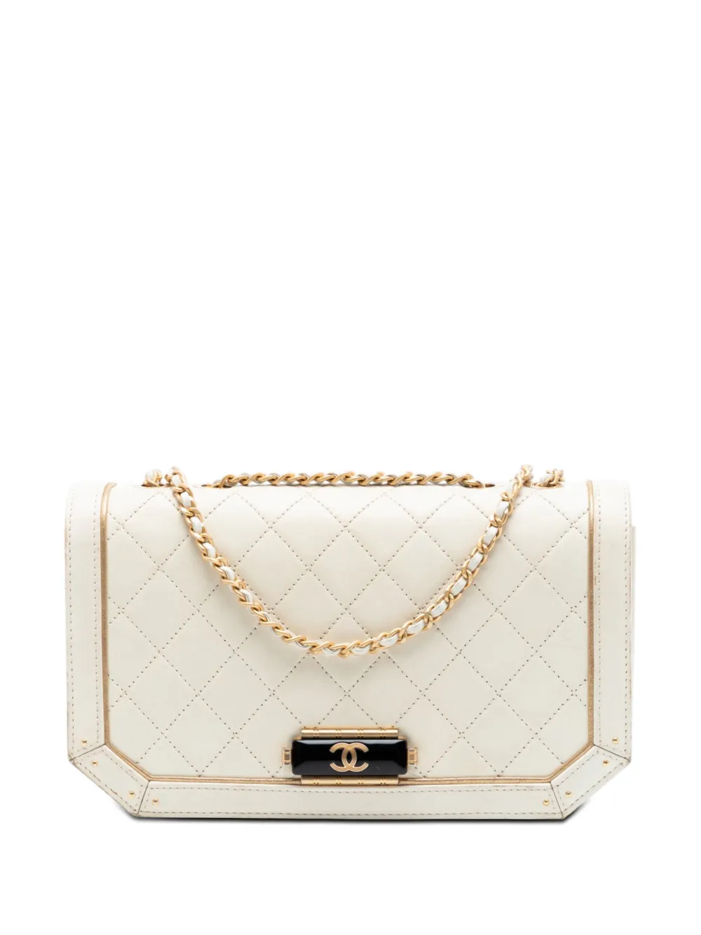CHANEL Pre-Owned 2017-2018 Medium Quilted Calfskin Octagon CC Clasp Flap crossbody bag - Bianco