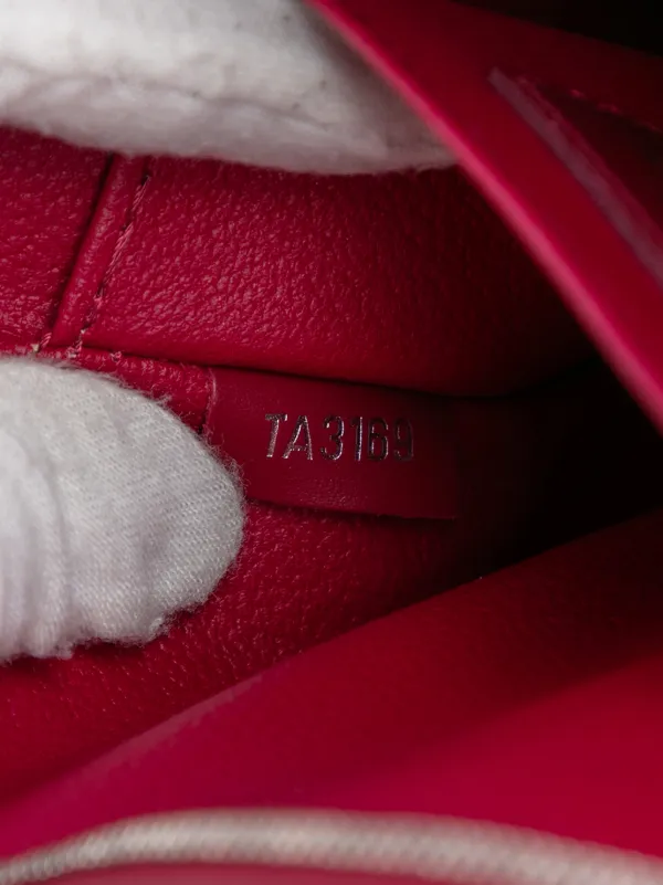 Louis Vuitton Pre-Owned 2019 エピ トワレ ポーチ 26 クラッチバッグ