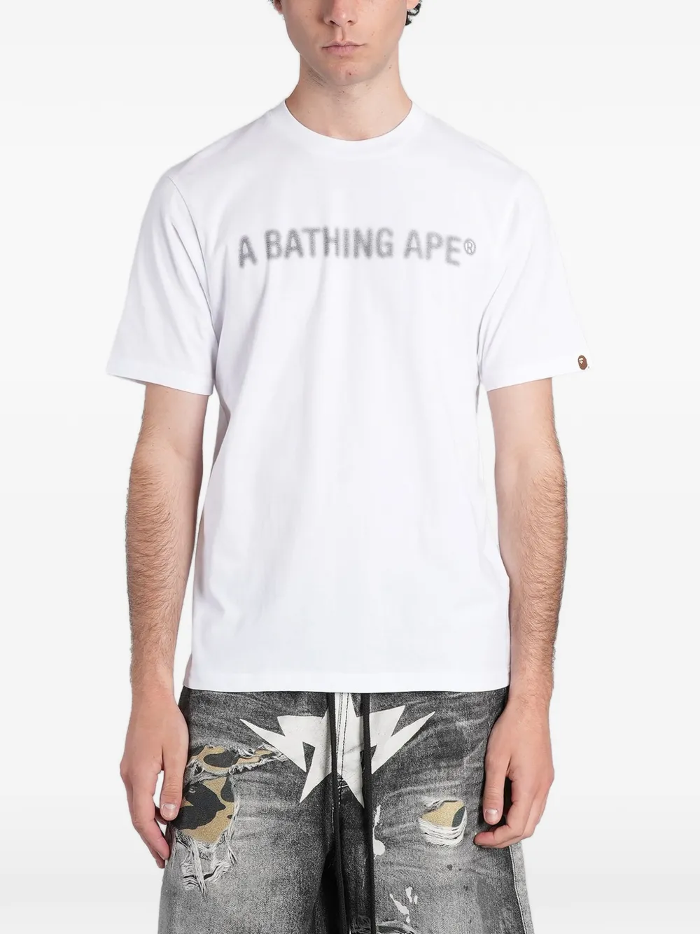A BATHING APE® logo-print T-shirt - Bianco
