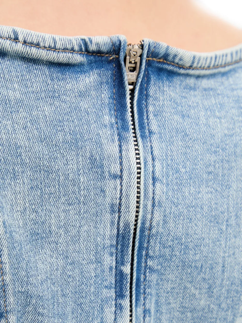 Levi's Leighton mouwloze peplum top Blauw