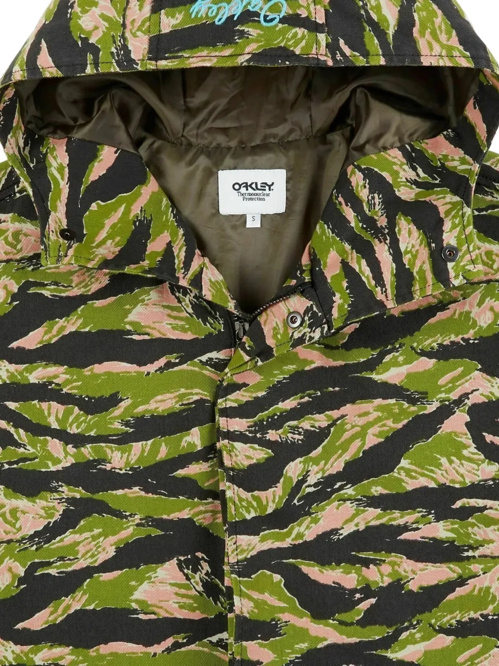 Oakley TNP jack met camouflageprint Groen