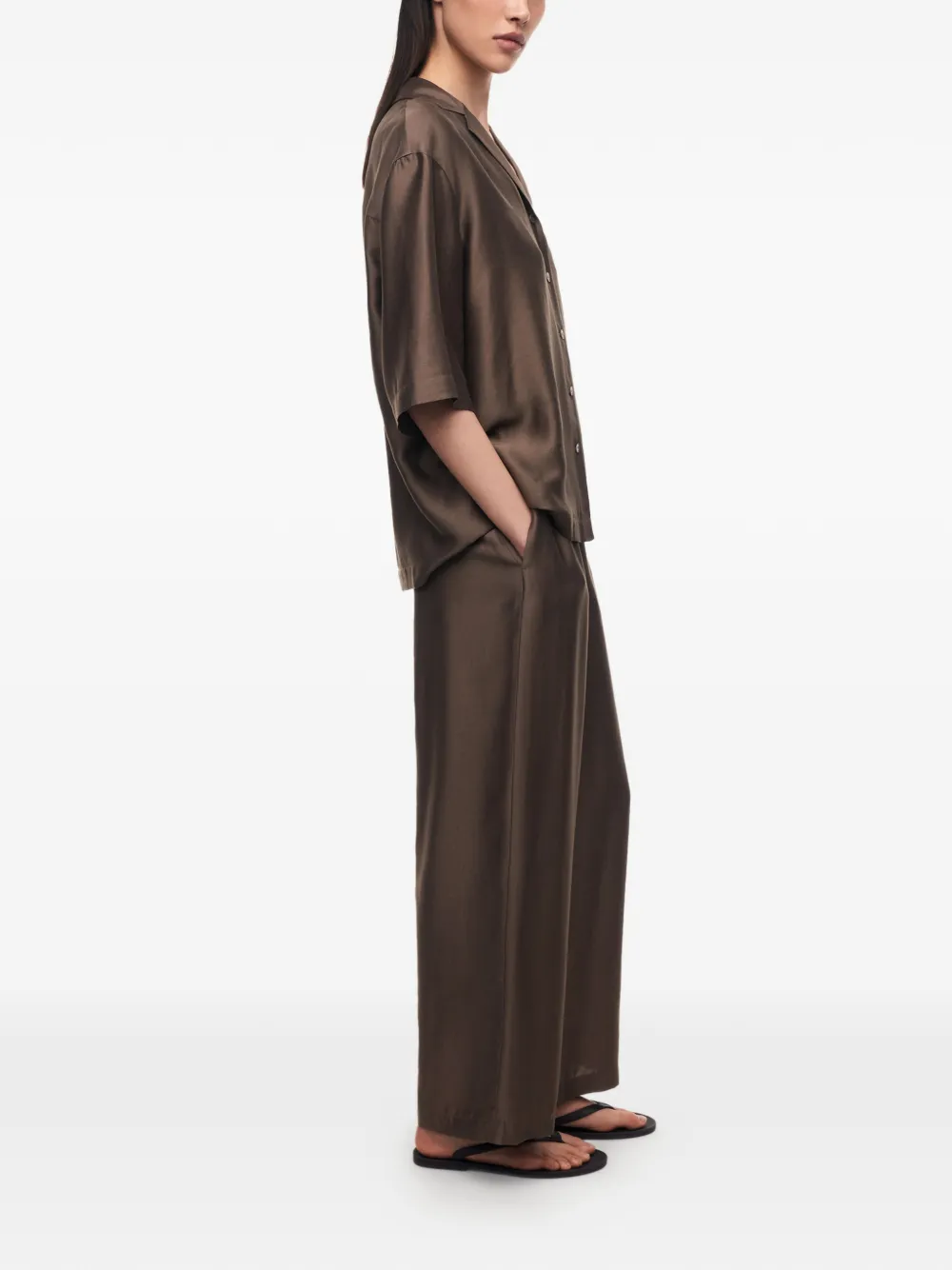 12 STOREEZ Kasumi blouse Bruin