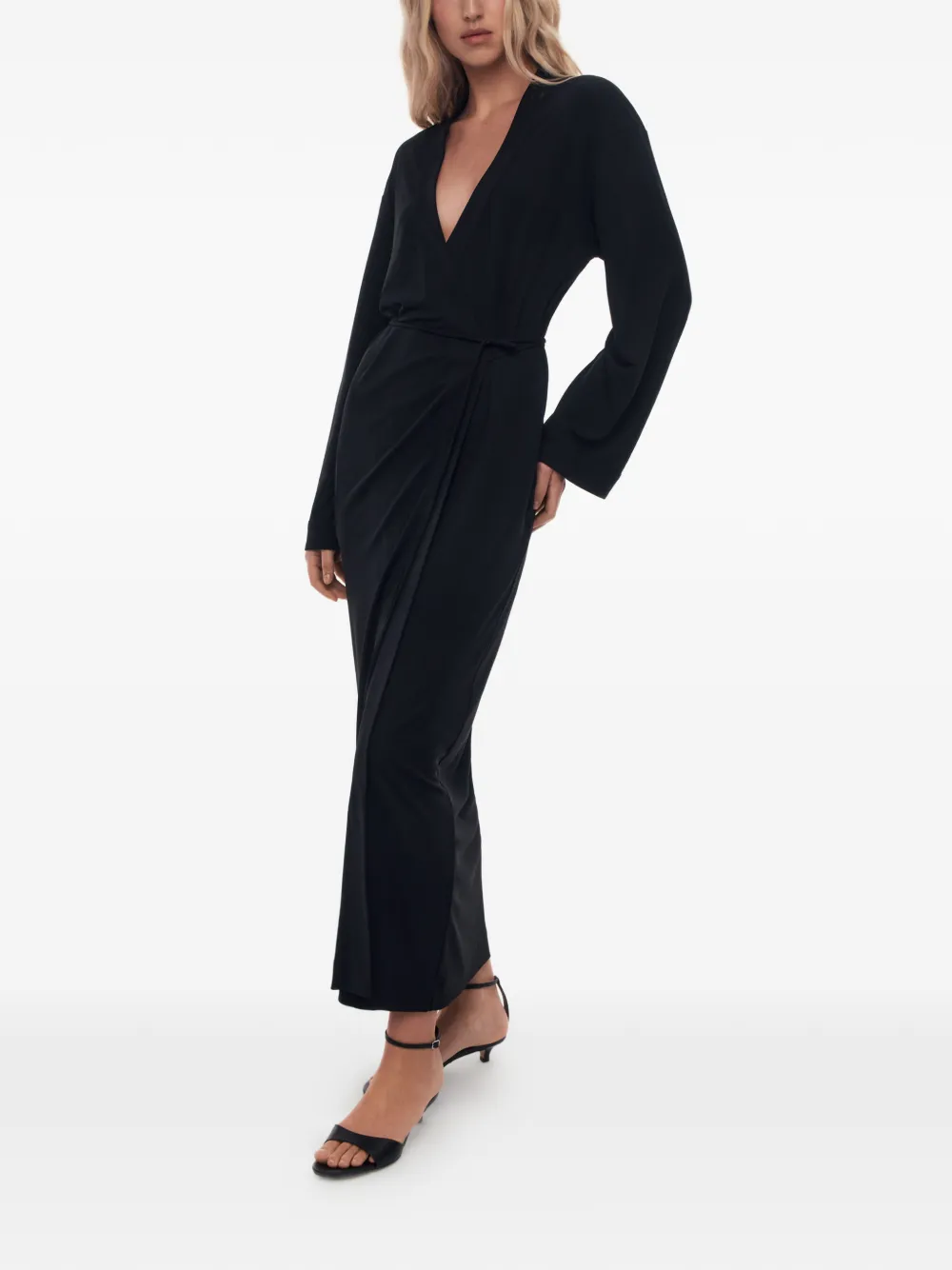 12 STOREEZ Daphne maxi-jurk met wikkelstijl Zwart