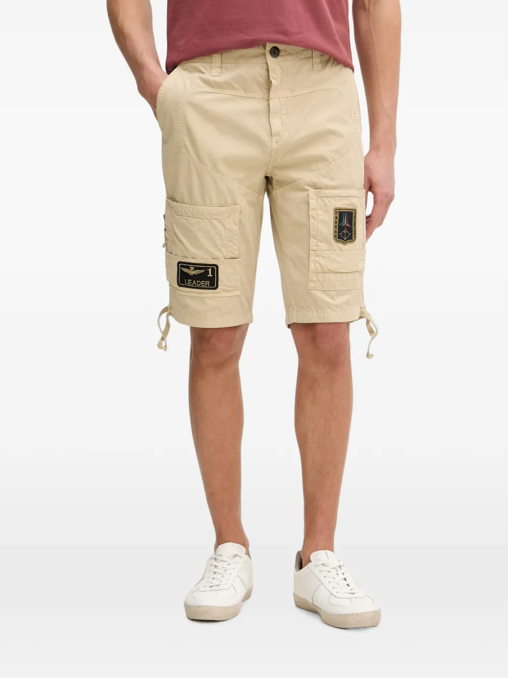 Aeronautica Militare patch-detail cargo shorts - Nude