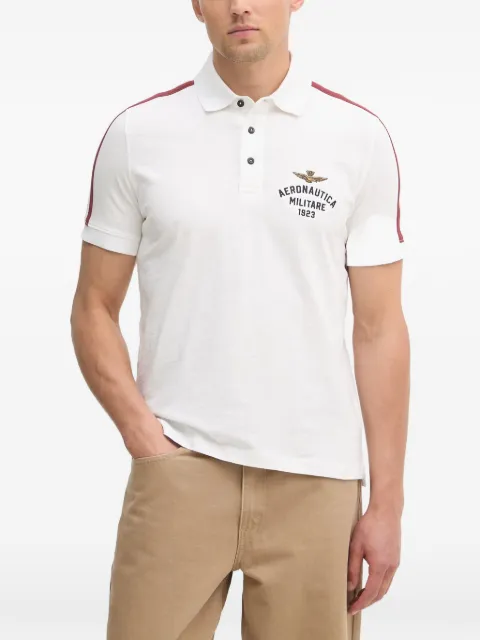 Aeronautica Militare playera tipo polo con logo bordado y motivo de rayas