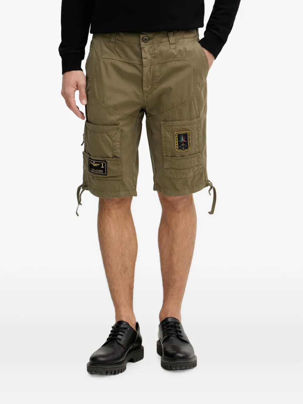 Aeronautica Militare patch-detail cargo shorts - Grün