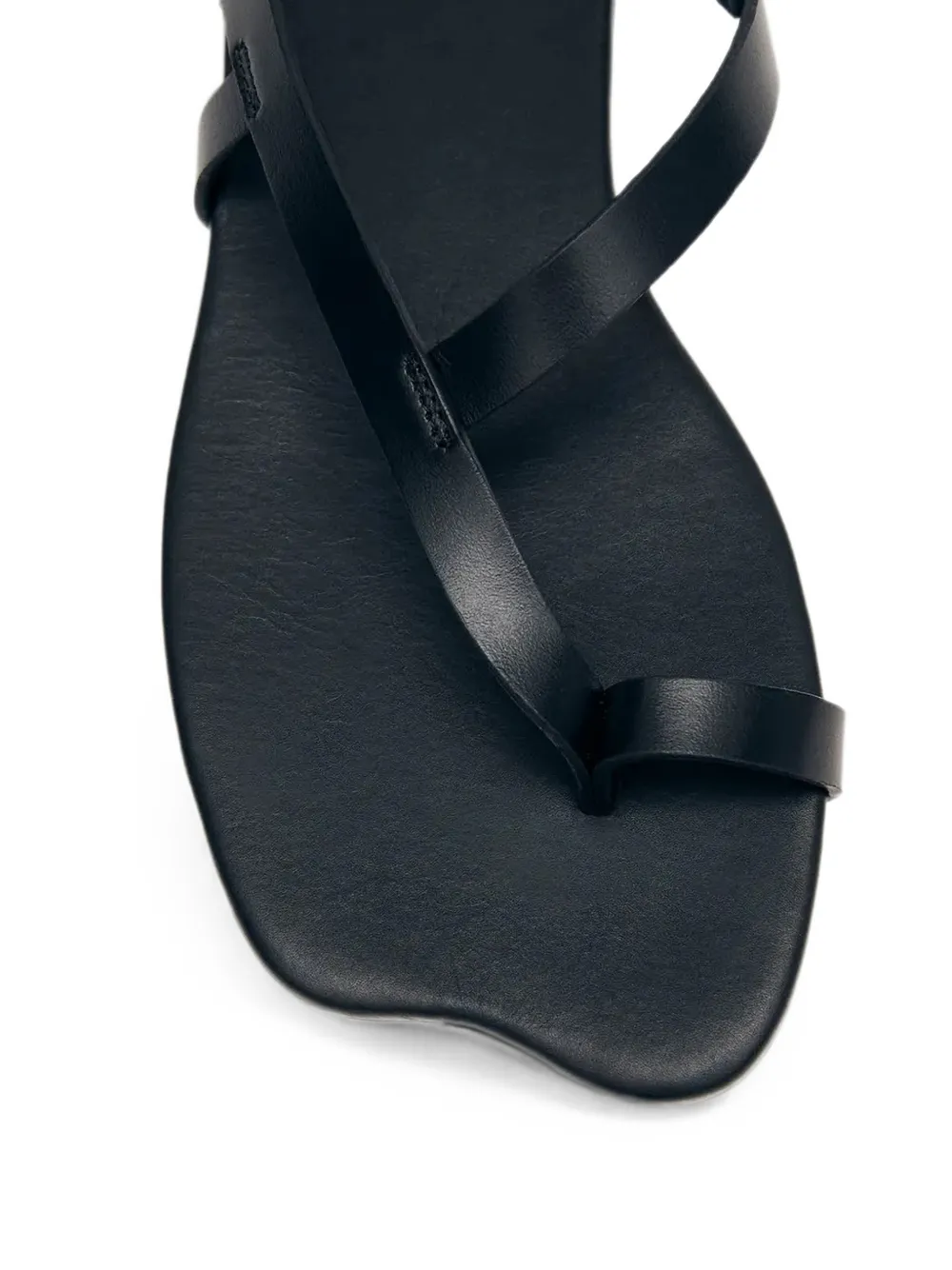 ALOHAS Dawn toe-strap flat sandals Zwart