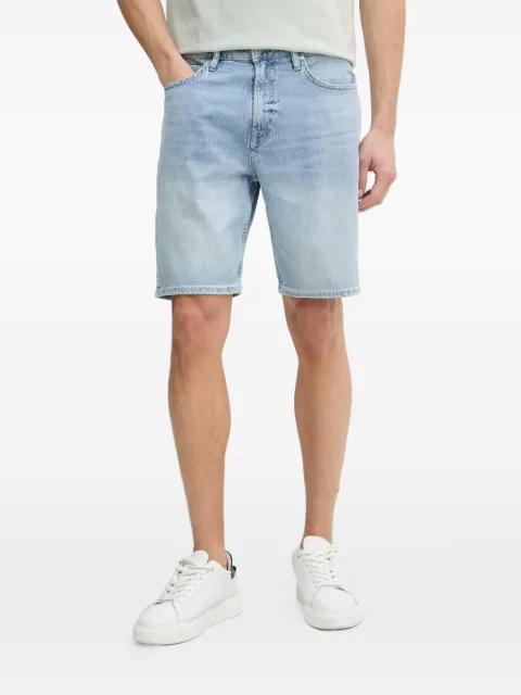 GUESS USA logo-patch denim shorts