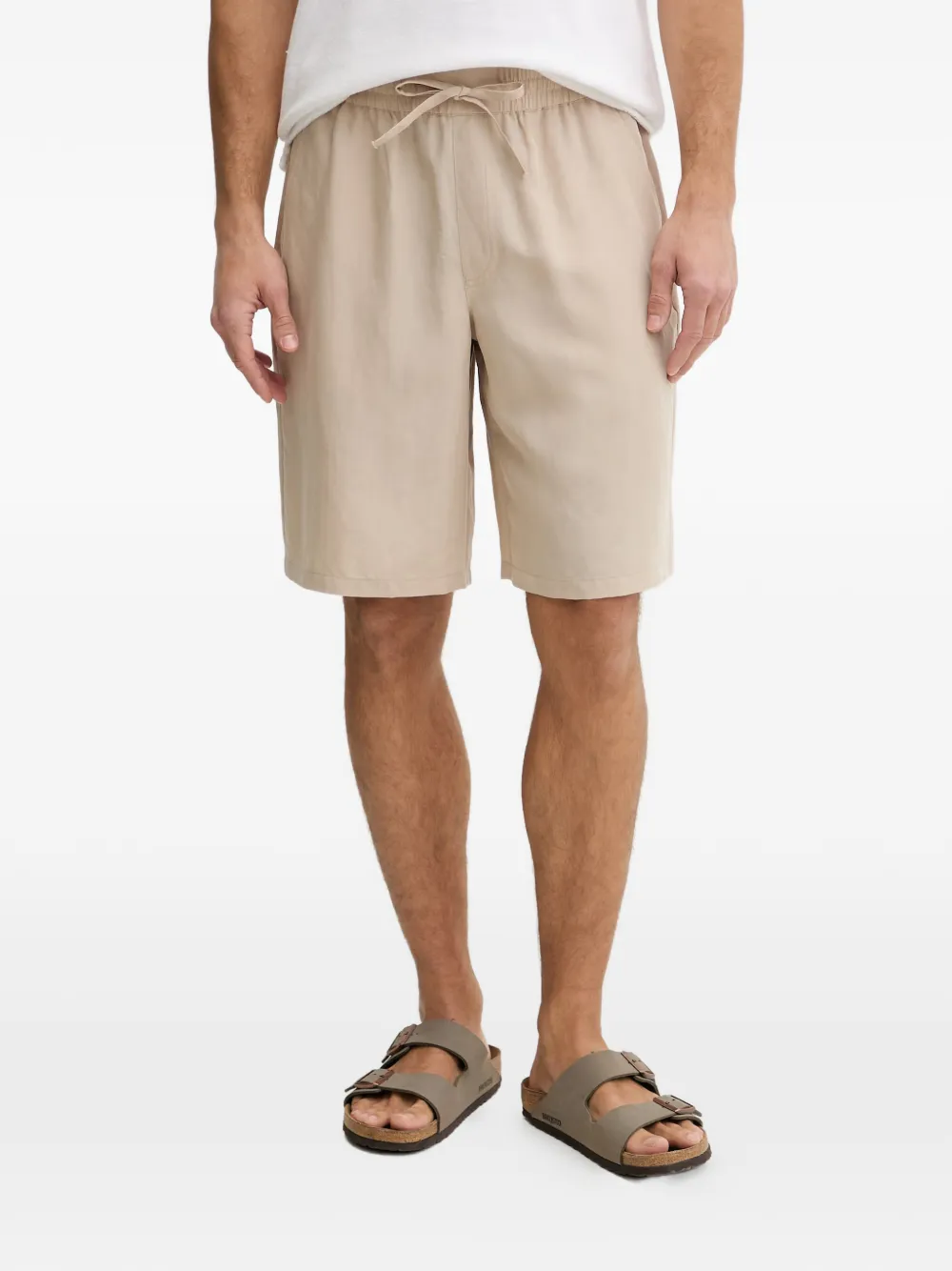 GUESS USA drawstring-waist logo-patch shorts - Neutrals