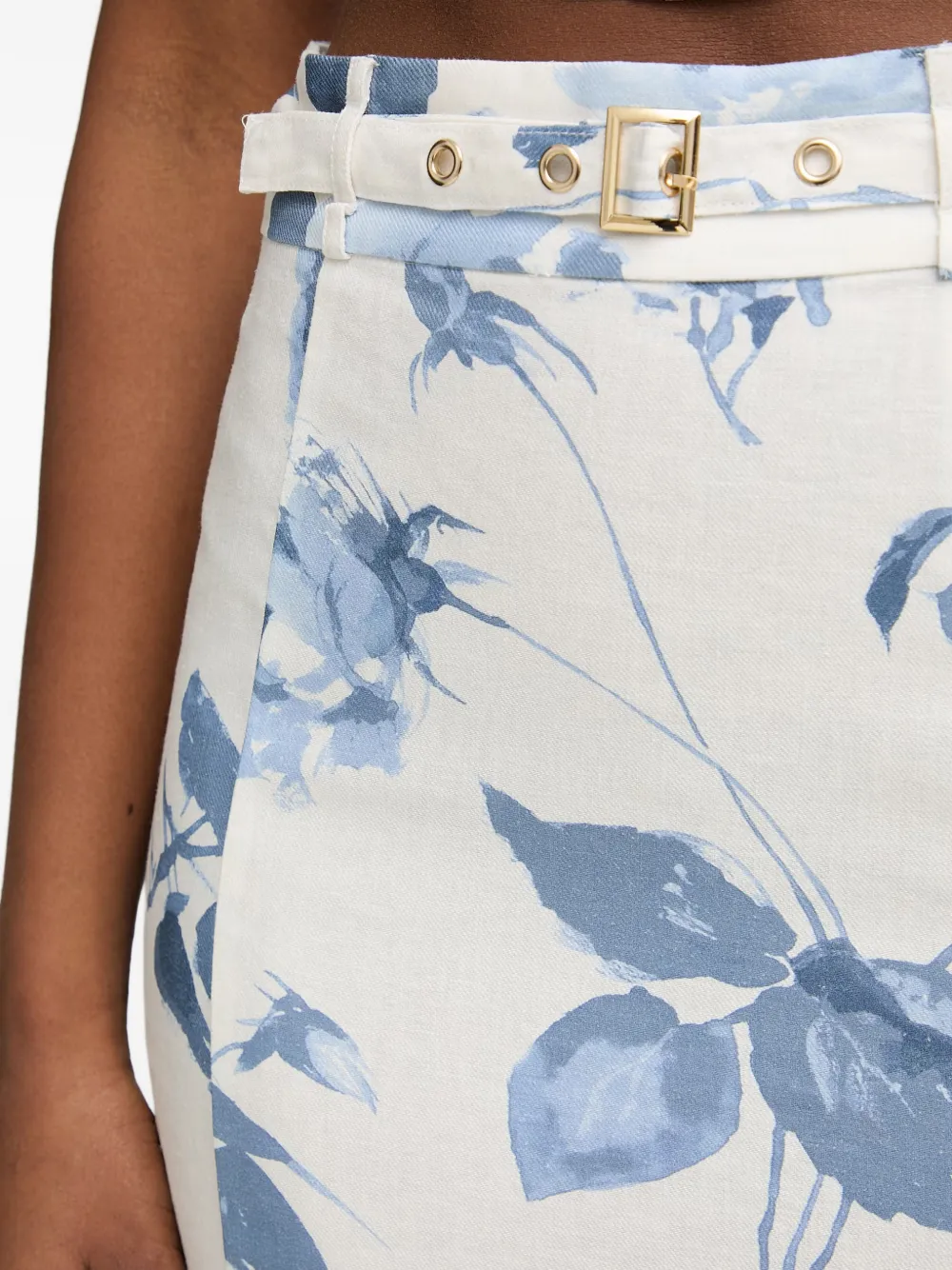 GUESS USA Ryan midi-rok met bloemenprint en ceintuur Wit
