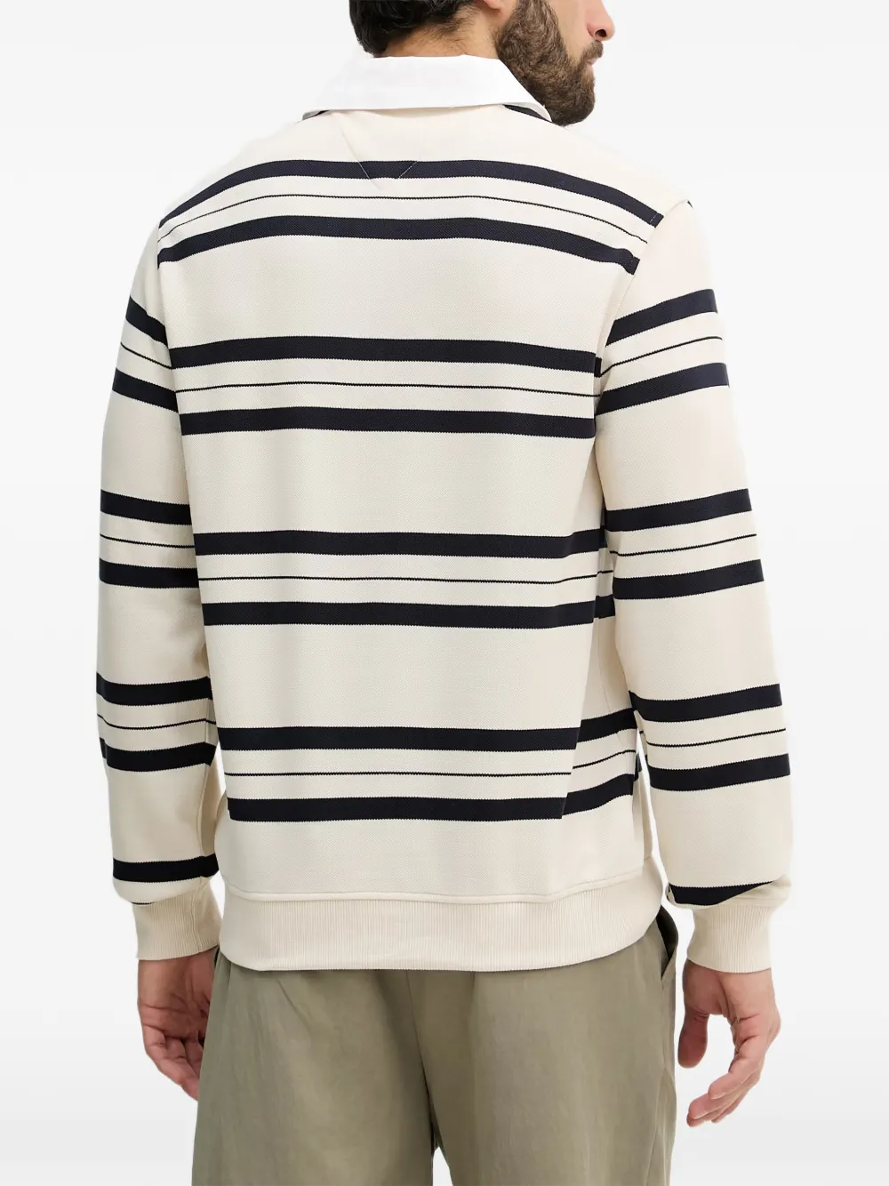 GUESS USA Gestreepte trui met polokraag en lange mouwen Beige