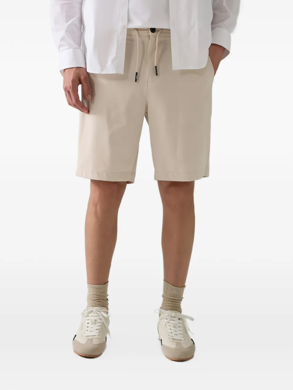 GUESS USA Shorts met logopatch en trekkoord Beige