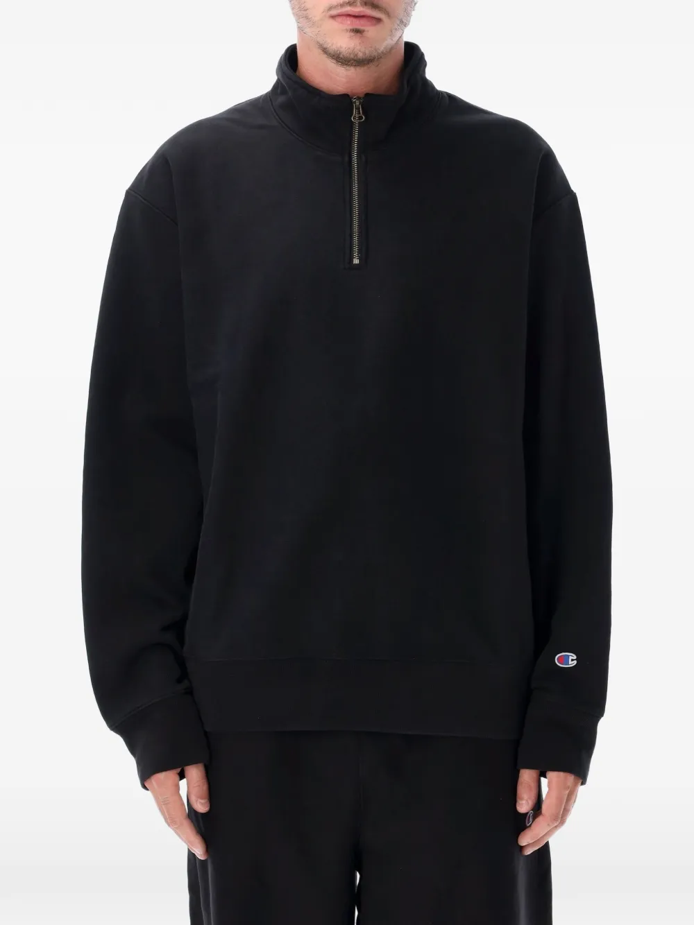 Champion 쿼터 지퍼 로고 패치 스웨터 | 블랙 | Image 1