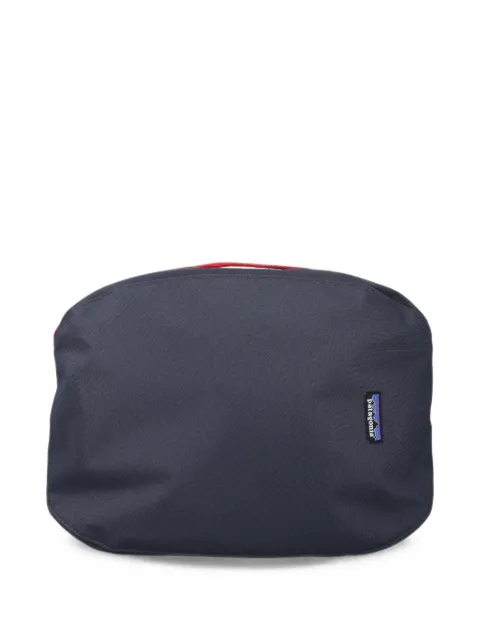 Patagonia Black Hole logo-patch zip-fastening cube bag