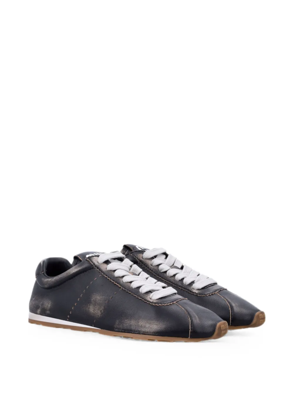 Miu distressed leather sneakers Zwart