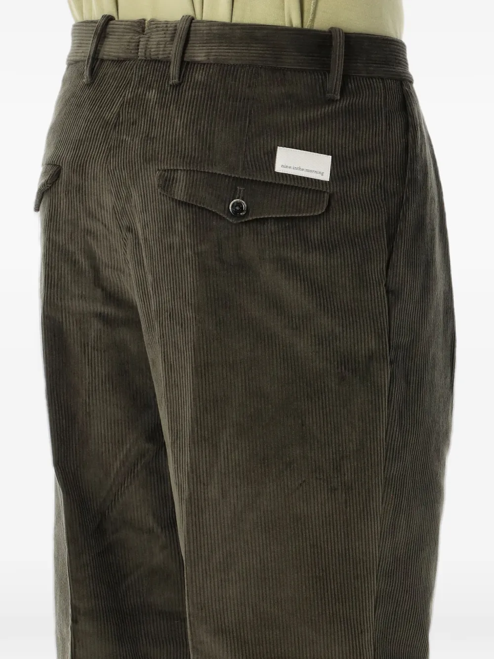 Nine In The Morning Kai pleated corduroy chinos Groen