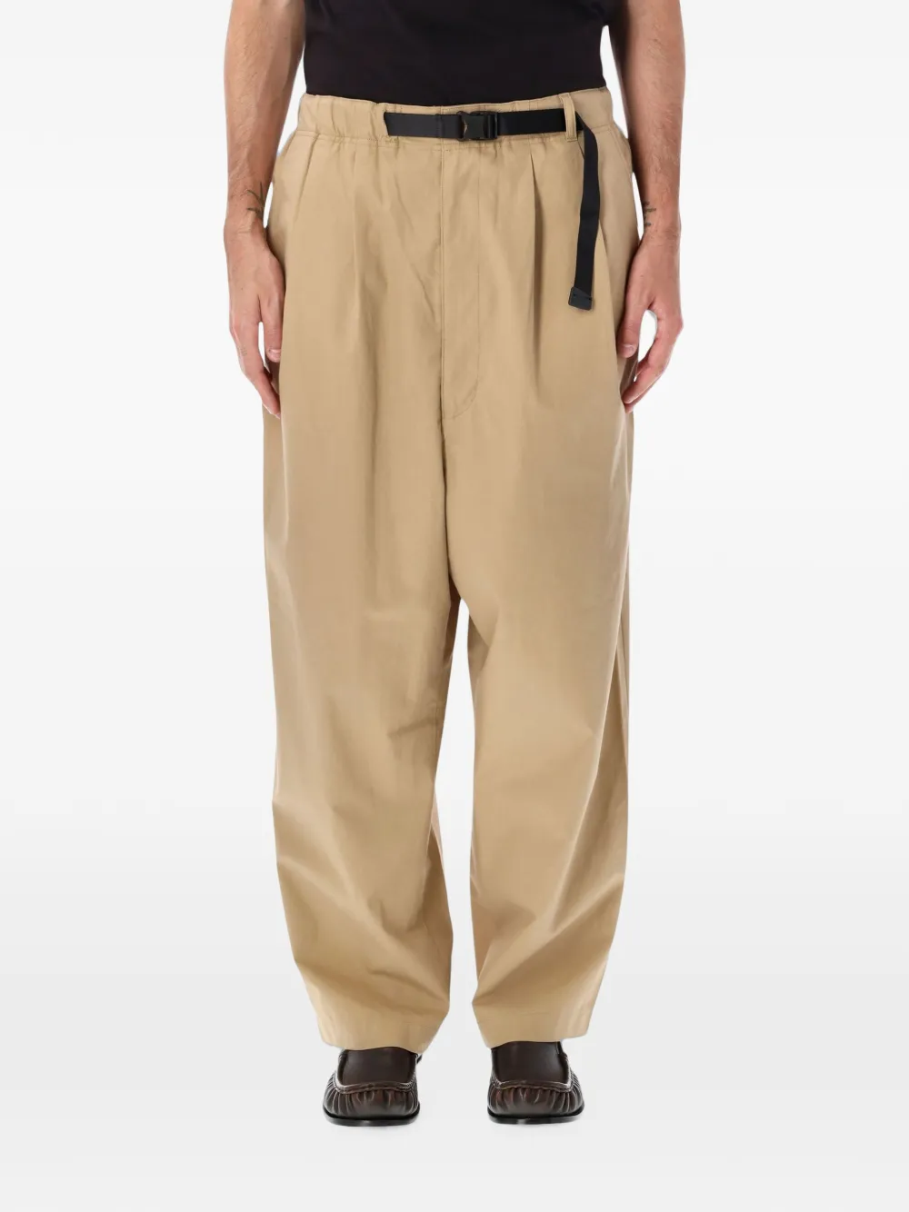 Comme des Garçons Homme pantalon plissé à taille ceinturée - Tons neutres