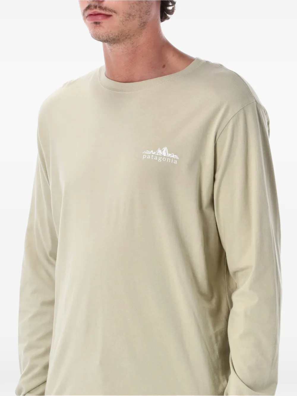 Patagonia Fitz Roy Foothills T-shirt met lange mouwen en logoprint Beige