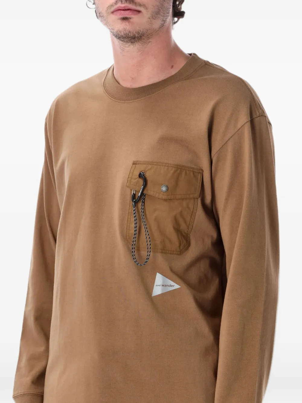 and Wander carabiner-detail long-sleeved T-shirt Bruin