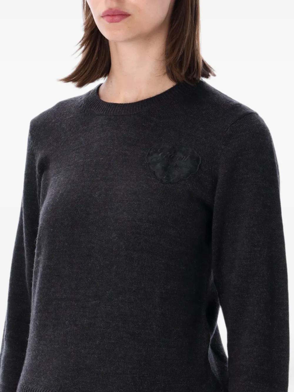 GANNI logo-patch crew-neck sweater Grijs