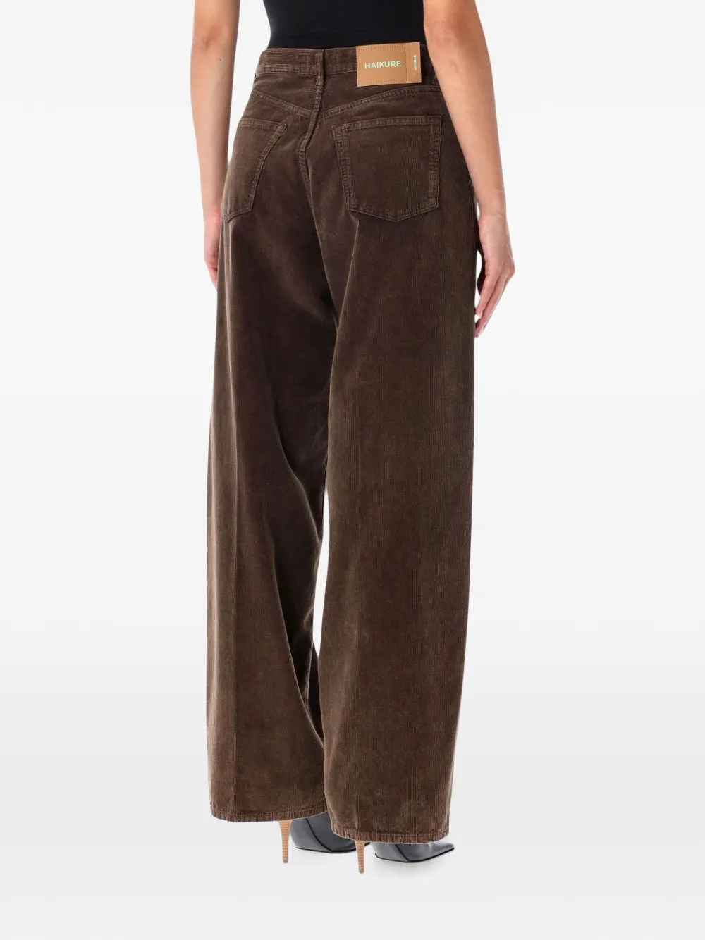 Haikure Ribfluwelen broek met wijde pijpen Bruin