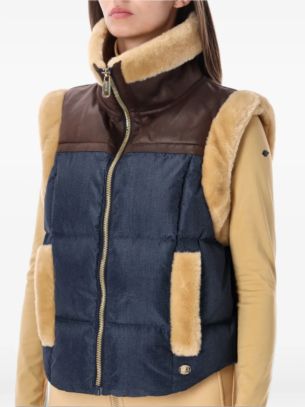 Goldbergh Aya panelled quilted gilet Blauw