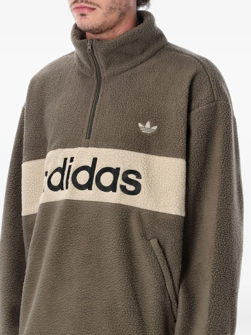 adidas logo-print fleece sweater Groen