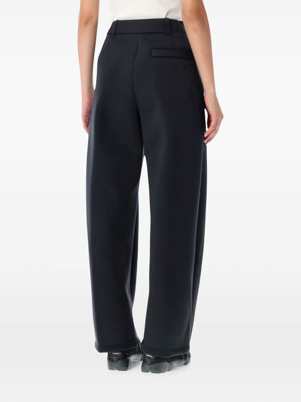 Nike pleated straight-leg trousers Zwart